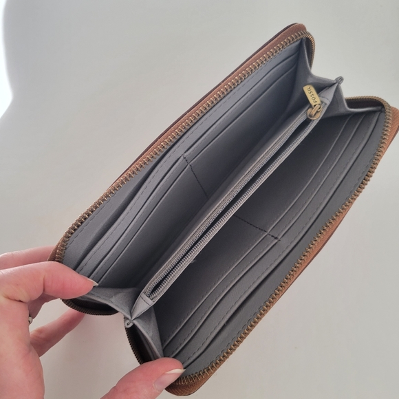 Fossil Tiegan Leather Clutch Wallet Brown Zip Around Wallet Womens Billfold - Picture 6 of 7